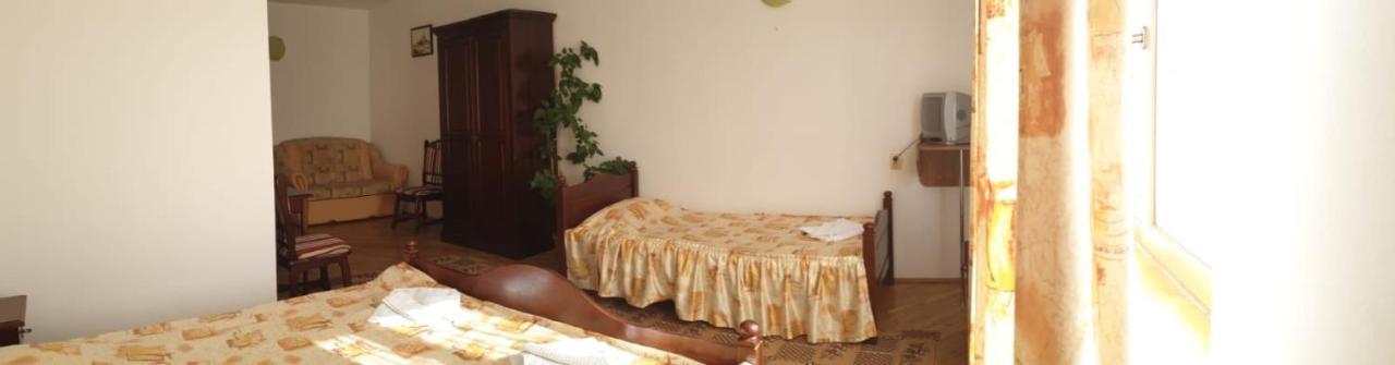 פיאטרה ניאמט Motel Balcost מראה חיצוני תמונה