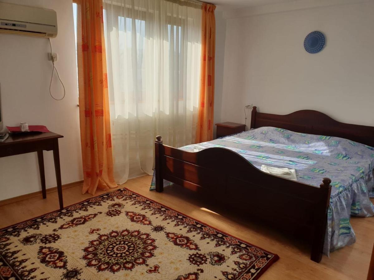 פיאטרה ניאמט Motel Balcost מראה חיצוני תמונה