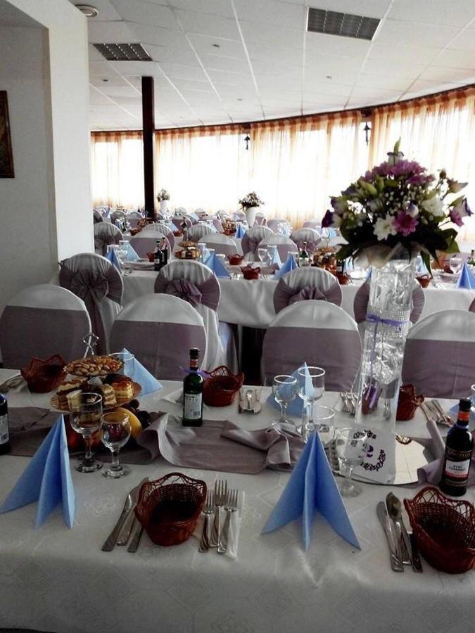 פיאטרה ניאמט Motel Balcost מראה חיצוני תמונה
